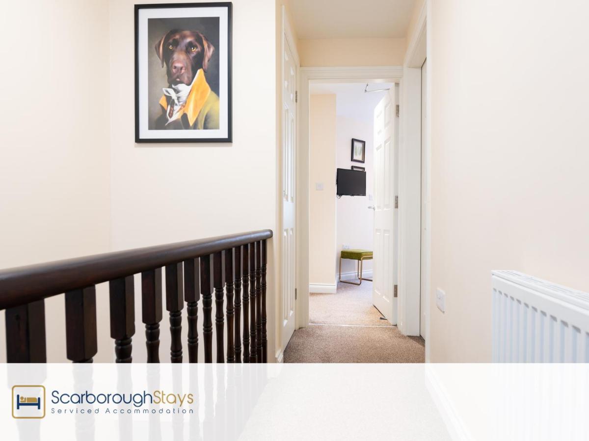 Scarborough Stays - Luxury Townhouse Ideal For Large Groups - Hot Tub Exteriér fotografie